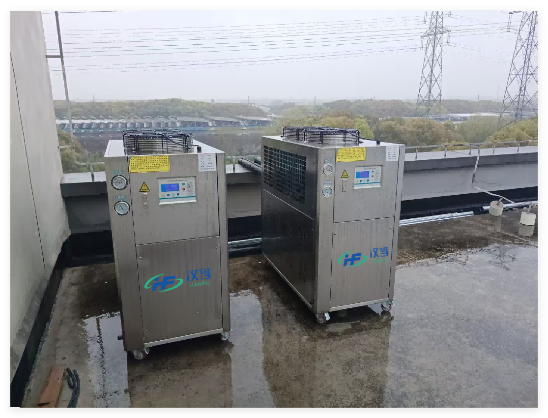 Pharmaceutical packaging equipment cooling